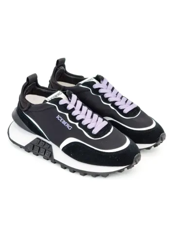 Кроссовки женские