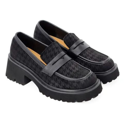 Лоферы женские