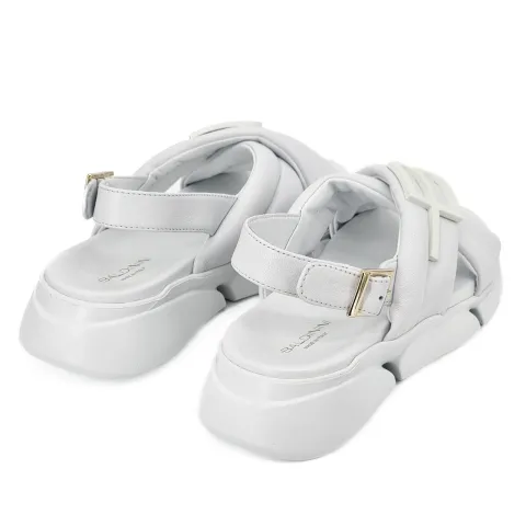 Сандалии женские