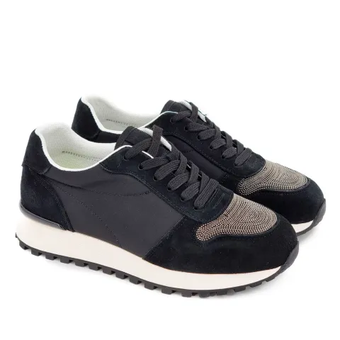 Кроссовки женские