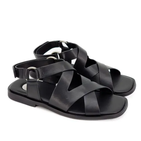 Сандалии женские