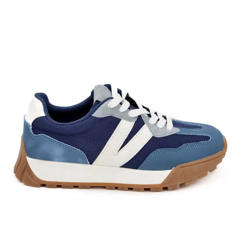 Кроссовки женские