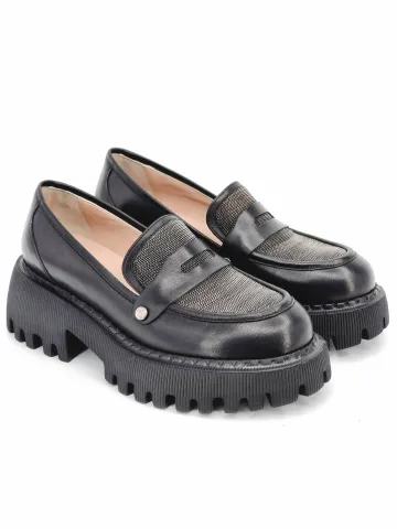 Лоферы женские