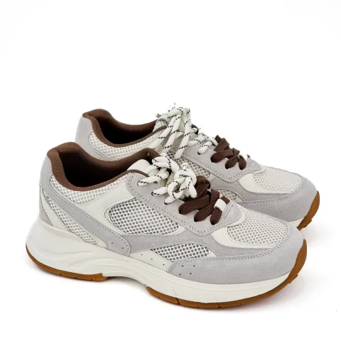 Кроссовки женские