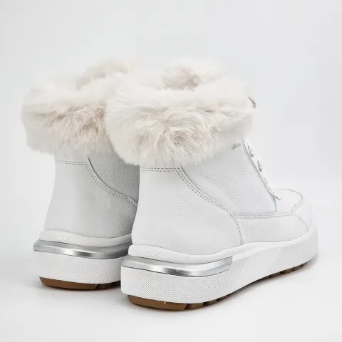 Ботинки женские