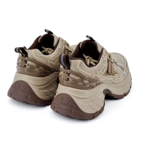 Кроссовки женские