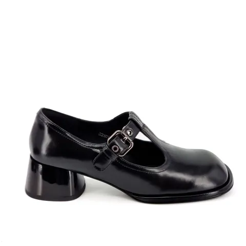 Туфли женские