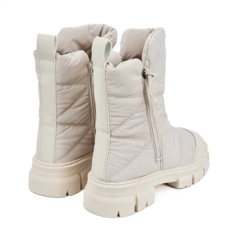 Дутики женские