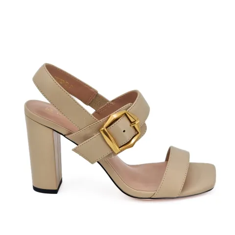 Босоножки женские