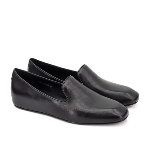 Лоферы женские