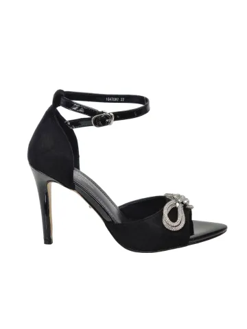 Босоножки женские