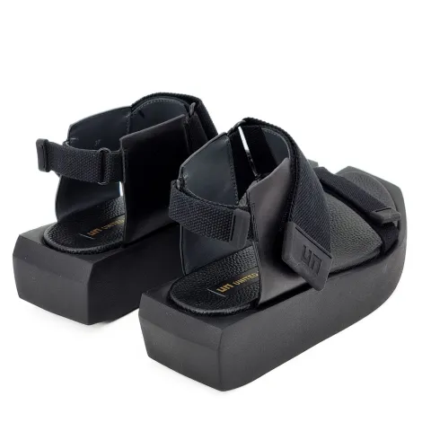 Сандалии женские