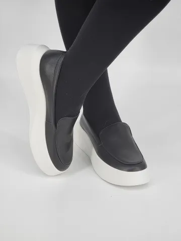 Слипоны женские