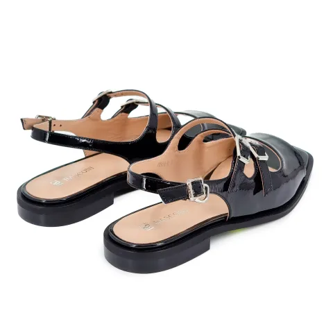 Сандалии женские