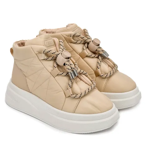 Дутики женские