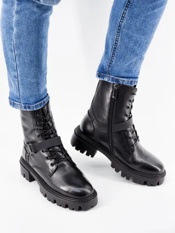 Ботинки женские