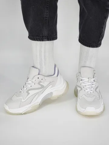 Кроссовки женские