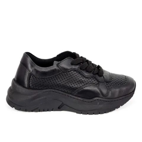 Кроссовки женские