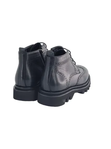 Ботинки мужские