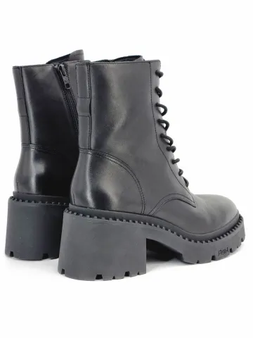 Ботинки женские