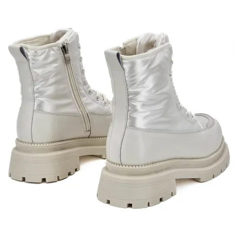 Дутики женские