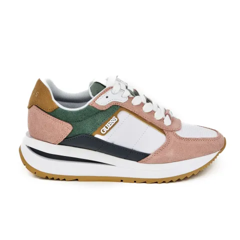 Кроссовки женские