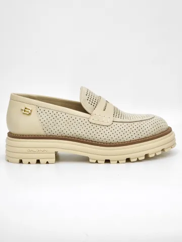 Лоферы женские