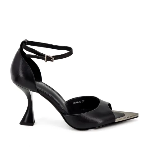 Босоножки женские