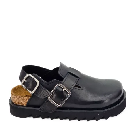 Сандалии женские