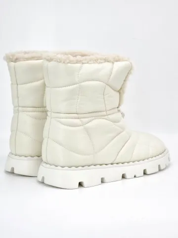 Дутики женские