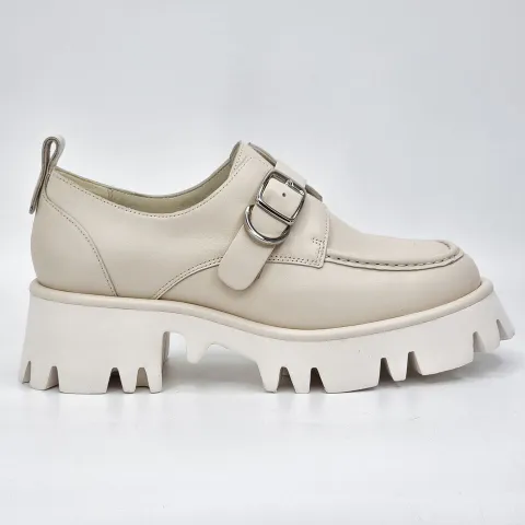 Лоферы женские