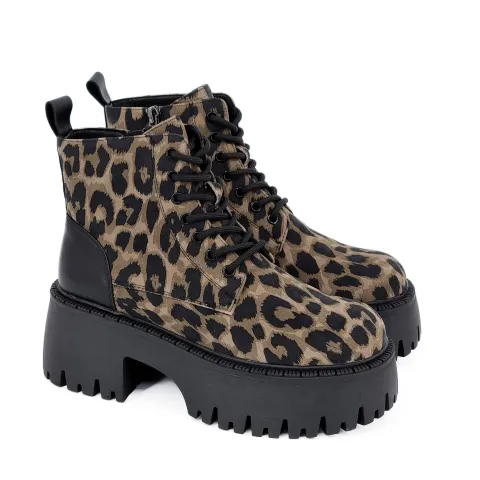 Ботинки женские