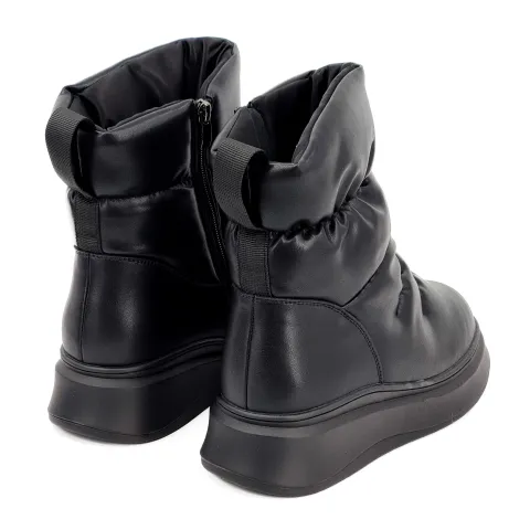 Дутики женские