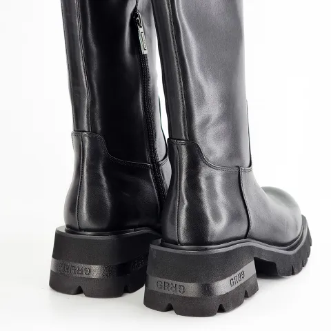 Сапоги женские