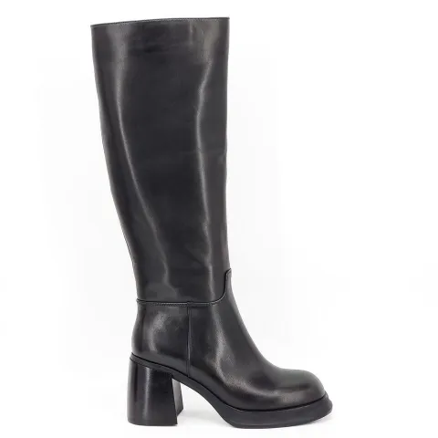 Сапоги женские