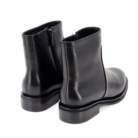 Ботинки женские