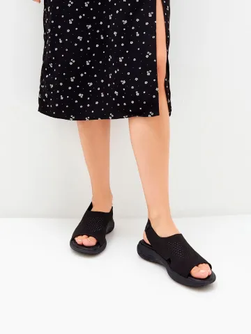 Сандалии женские