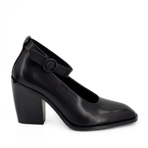 Туфли женские