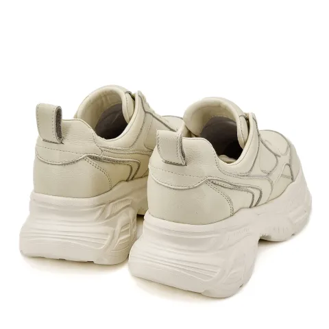 Кроссовки женские