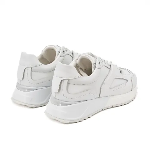 Кроссовки женские