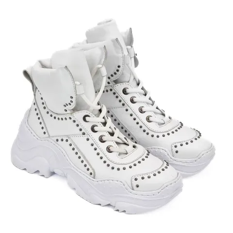 Кроссовки женские