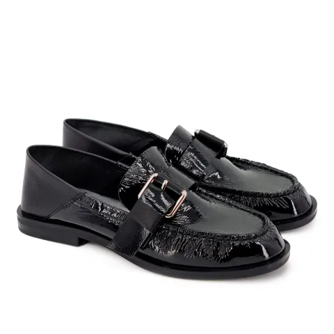 Лоферы женские