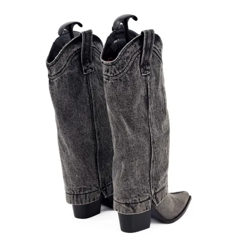 Казаки женские