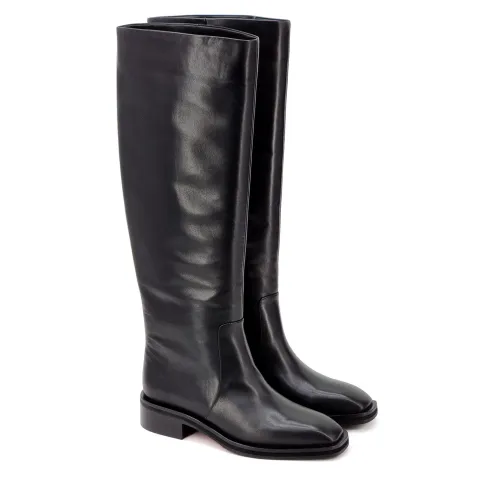 Сапоги женские