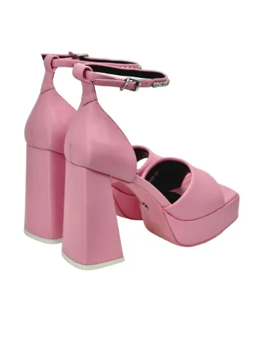 Босоножки женские