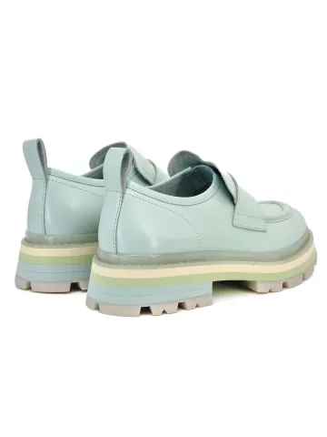 Лоферы женские