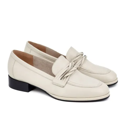 Лоферы женские