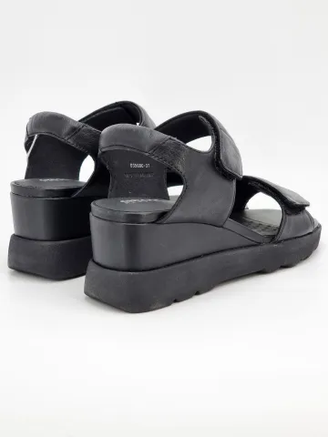 Босоножки женские