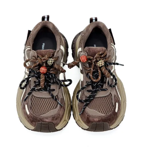 Кроссовки женские