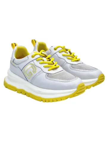 Кроссовки женские